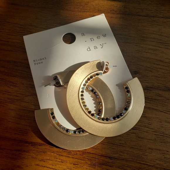 A New Day Gold Hoop Earrings - Picture 2 of 2